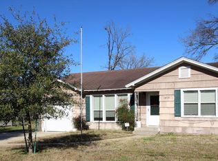 1410 E 28th St, Bryan, TX 77802