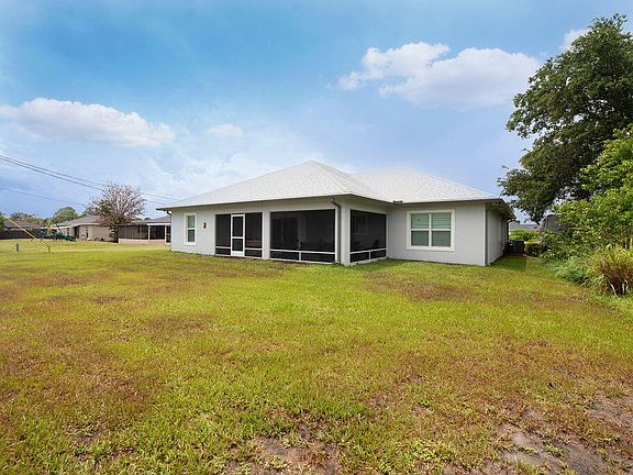 5th image of 618 NW Billiar Avenue