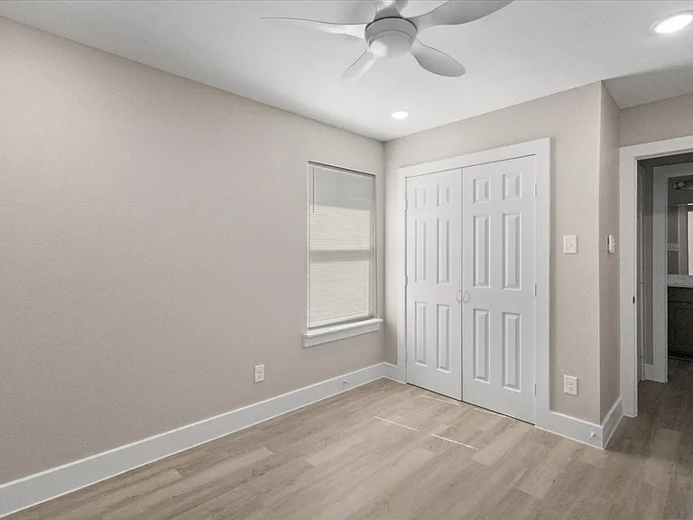 2644 Hutchinson St #2644 — Photo 32