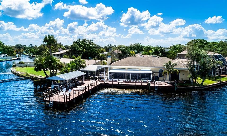 1st image of 90 S Canal Dr