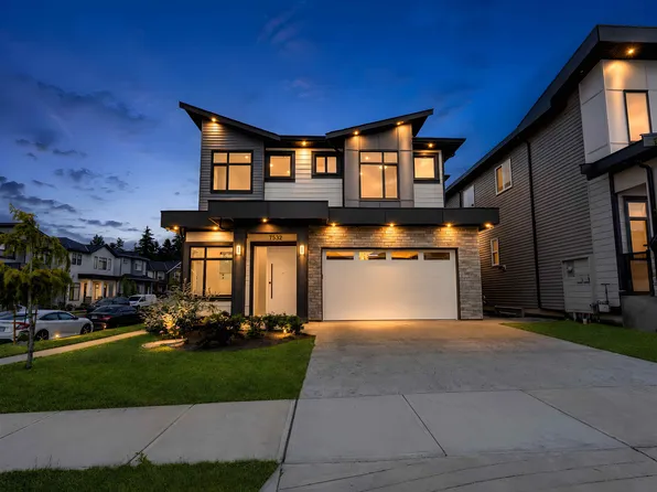 7532 205th St, Langley, BC V2Y 3S8