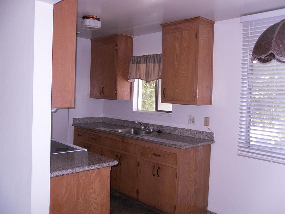 2nd image of 412 Studio Cir APT 3