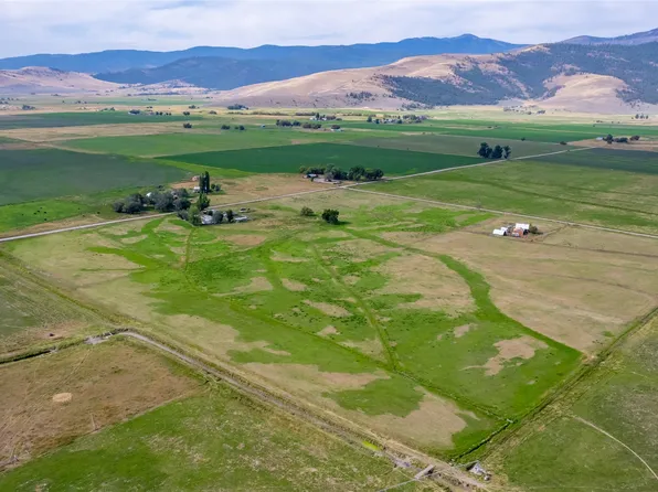 6 Bras Rd, Lonepine, MT 59848