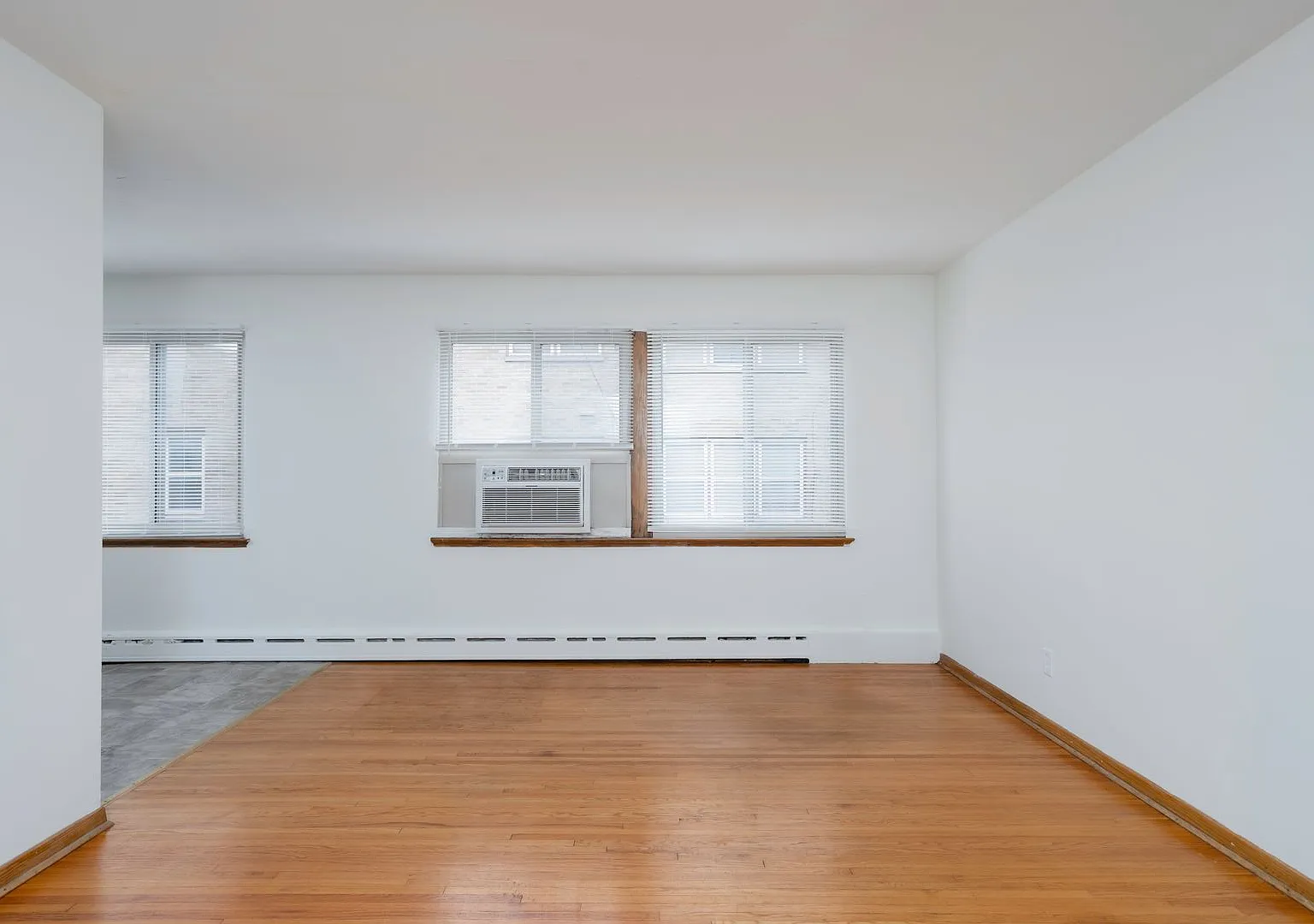2709 Park Ave S — Photo 2