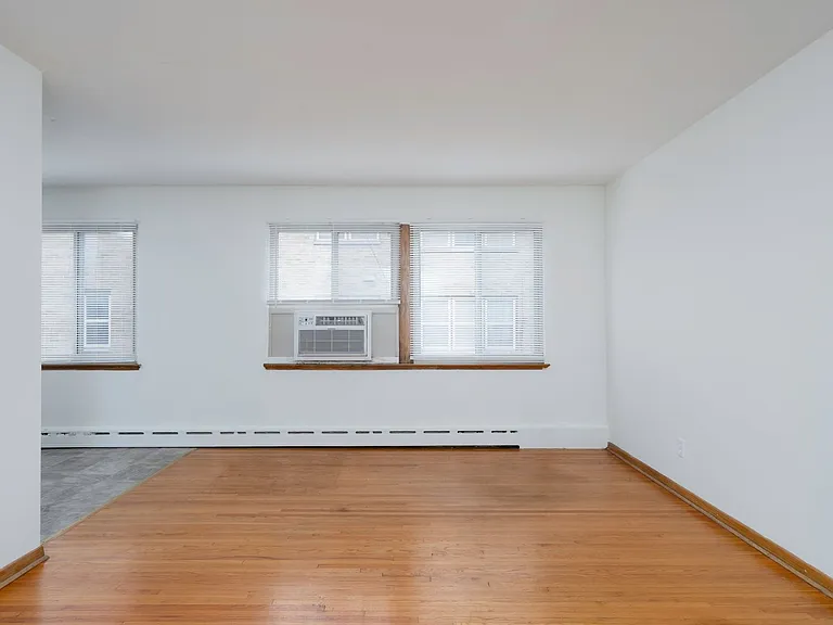 2709 Park Ave S — Photo 13