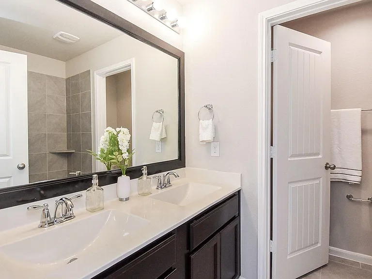1334 Bellingham Park Dr — Photo 26