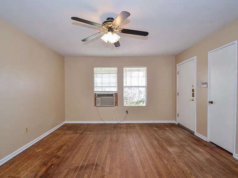 5515 Flamingo Dr — Photo 9
