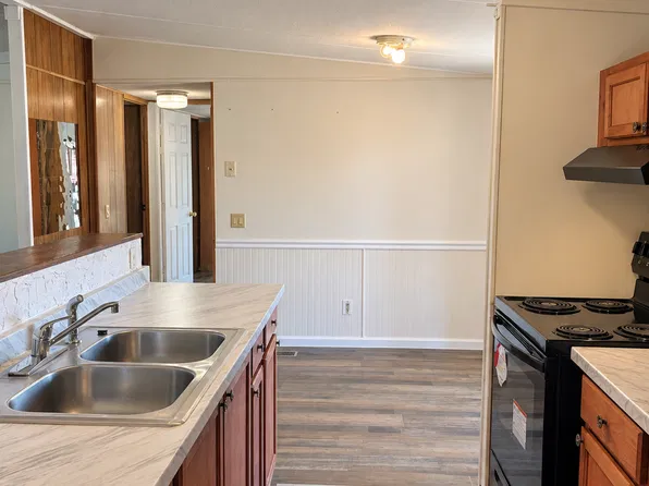 3338 Old Clyattville Rd, Valdosta, GA 31601