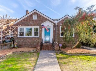 229 Grove St, Charleston, SC 29403