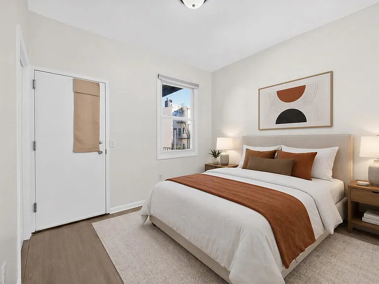258 Pine St #2R — Photo 17