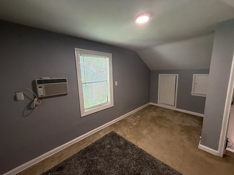 1241 S Vandalia Ave — Photo 20