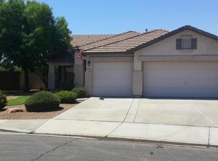 3271 E Santa Fe Ln, Gilbert, AZ 85297