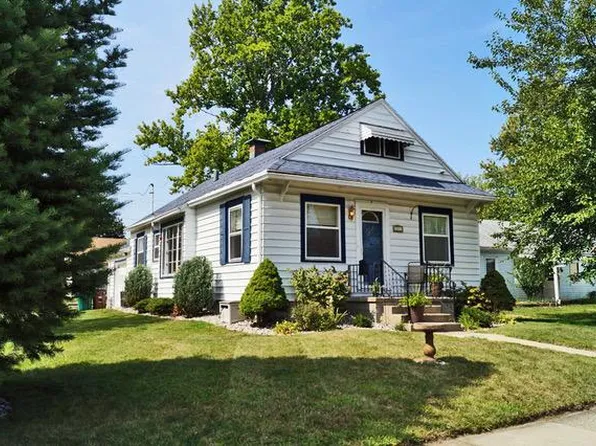 2032 Harding Ave, Lansing, MI 48910