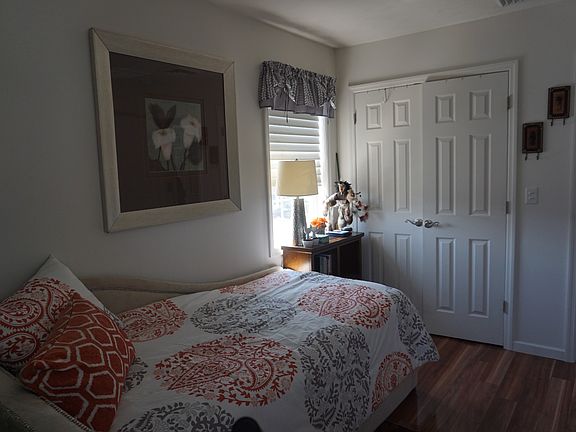 5th image of 602 Willow Ln Floor 2