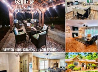 7035 Skylark Rd, Pfafftown, NC 27040