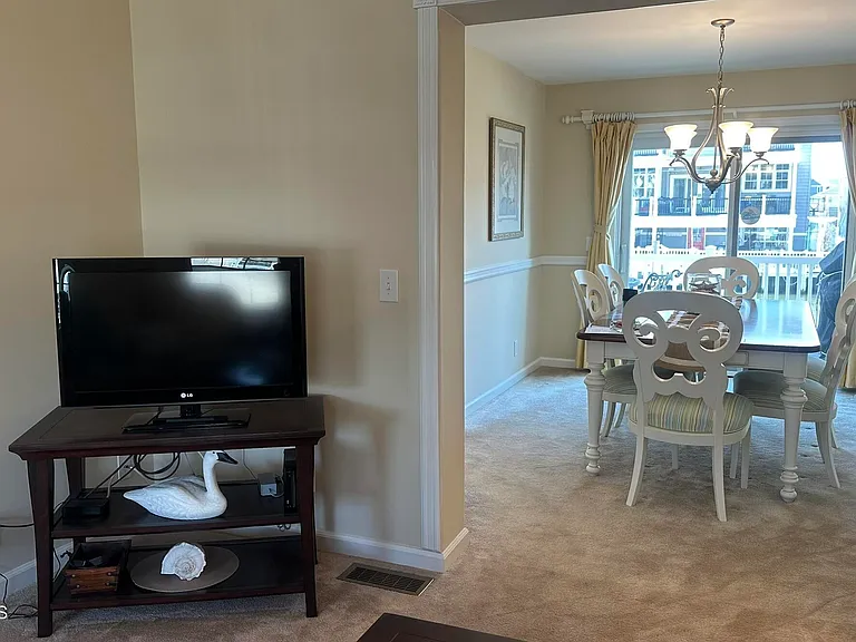 59 Weaver Dr — Photo 13
