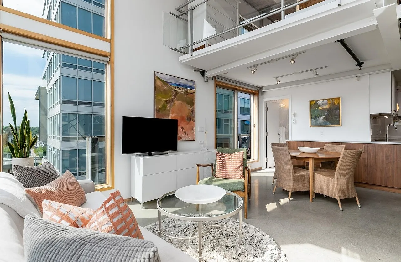 1 bed, 780 sqft, $3,400 — Photo 1