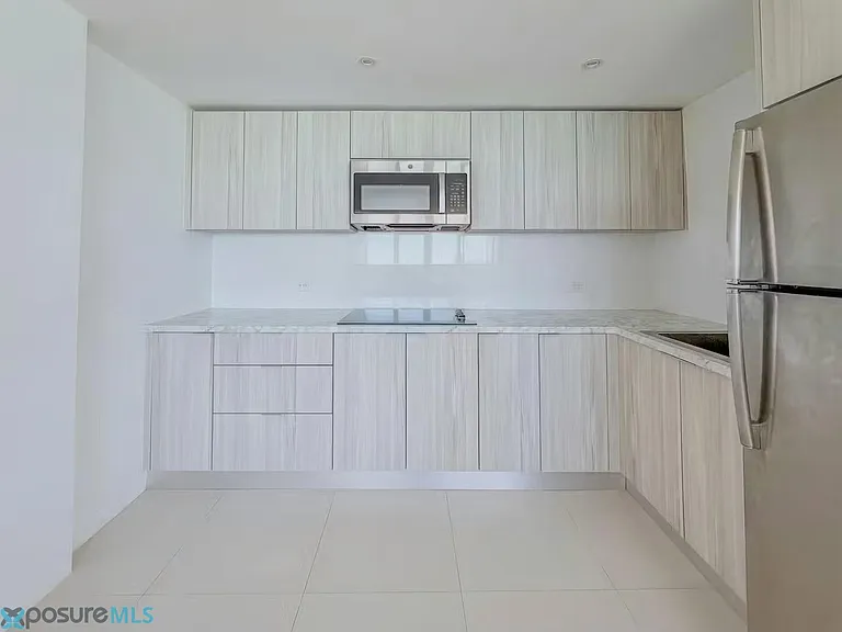 807 Playa Dorada #PH 807B — Photo 3