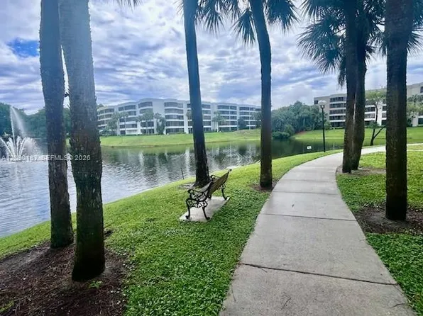 1865 Palm Cove Blvd #9102, Delray Beach, FL 33445