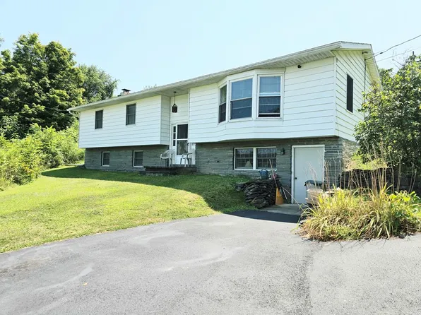 41 Crystal Ln, Towanda, PA 18848