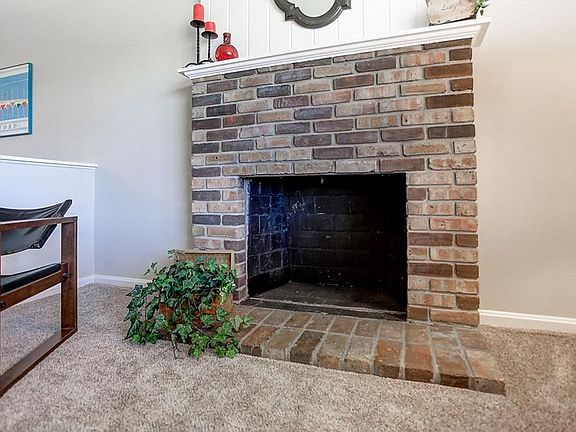 4th image of 4650 Renwood Dr