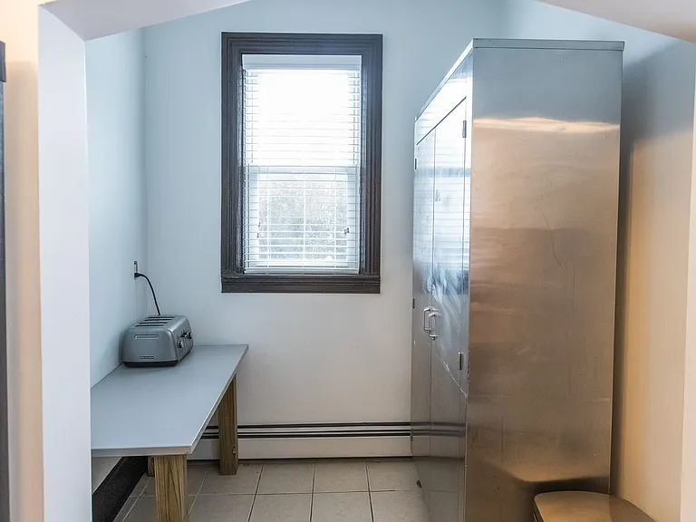 102 Ring St #3 — Photo 13