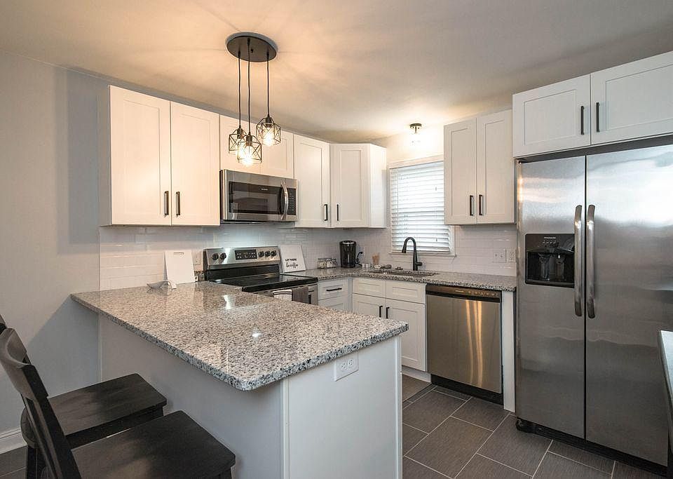 1st image of 2116 Acklen Ave