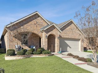 512 Caudle Ln, Savannah, TX 76227