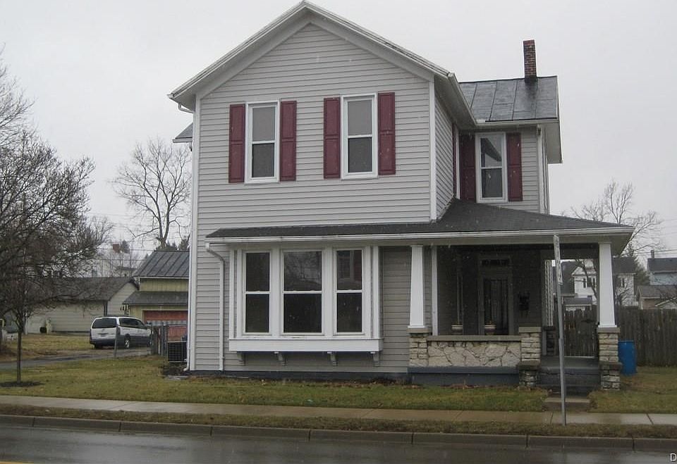 1st image of 612 E Central Ave