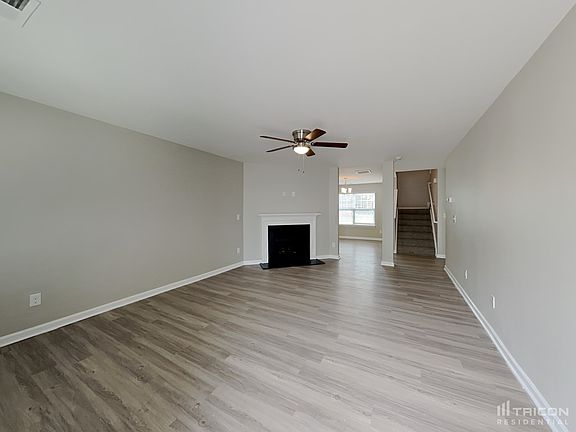 3rd image of 209 Lilah Ln