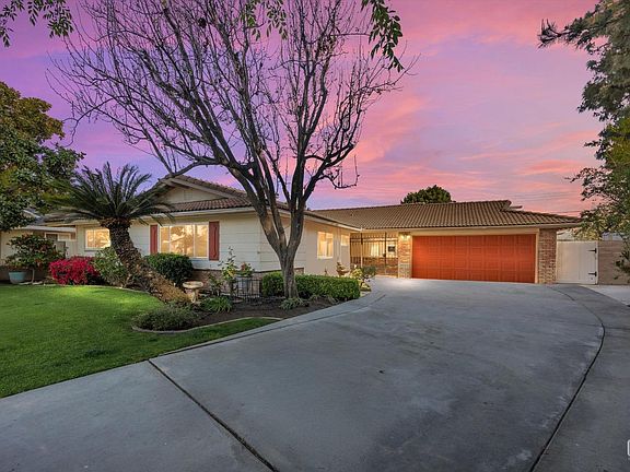3rd image of 3273 Mulberry Dr