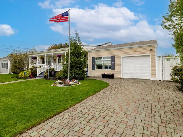 851 Elmwood Road, West Babylon, NY 11704