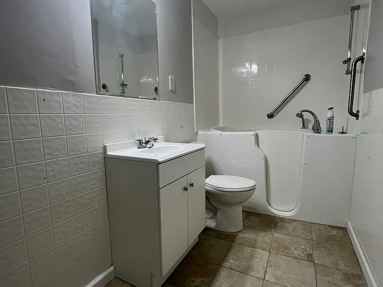 Main Bath