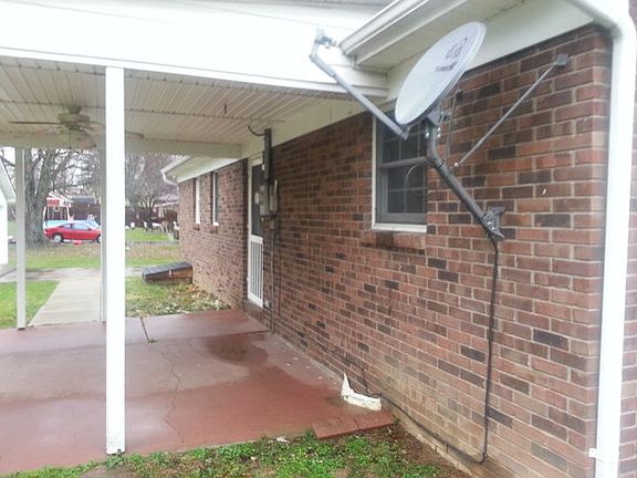 5th image of 110 Cave Springs Dr