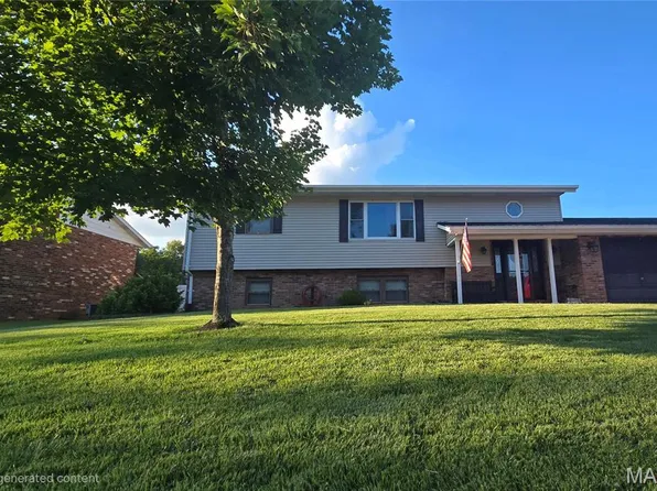 761 Klein Dr, Smithton, IL 62285