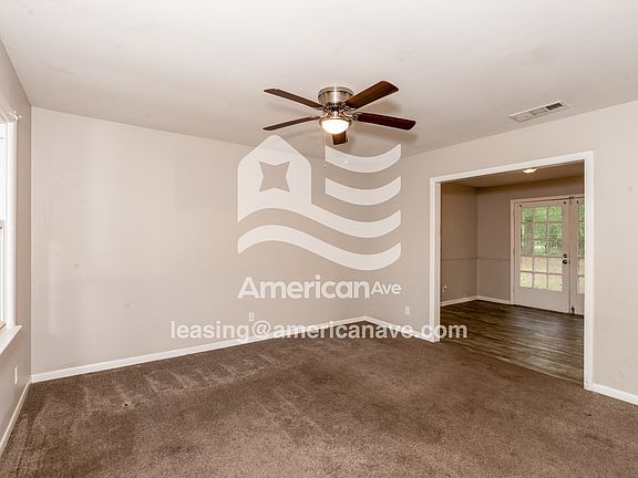21199_002_living_room_3.jpg