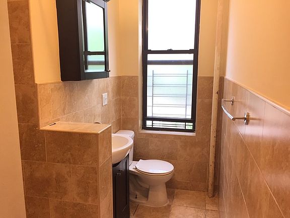 3rd image of 437 Kingston Ave APT C3