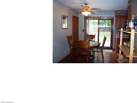 4th image of 4089 Klein Ave