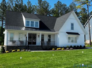 4 Elm Crest Dr, Richmond, VA 23236