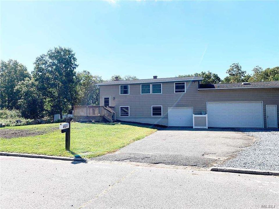 1st image of 72 Fireside Ln