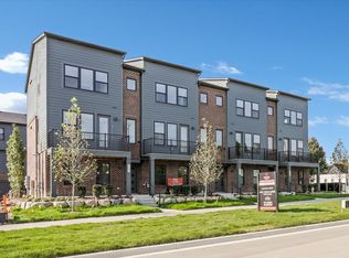 2133 Evergreen Ln #28, Ann Arbor, MI
