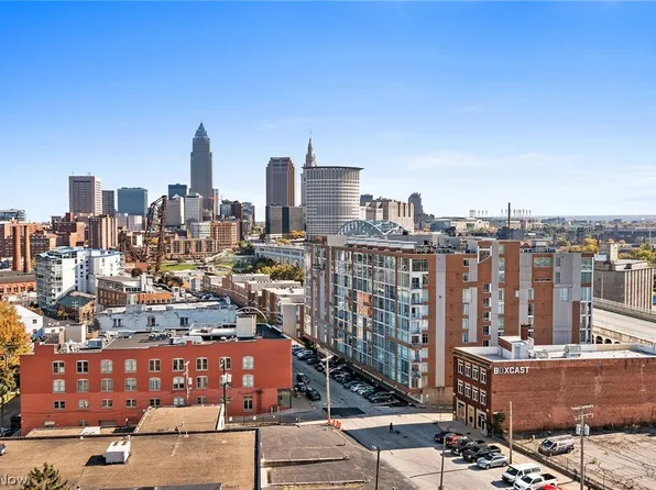 2222 Detroit Ave APT 305, Cleveland, OH 44113