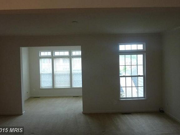 4th image of 16418 Steerage Cir