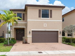 3551 W 104th Ter, Hialeah, FL 33018