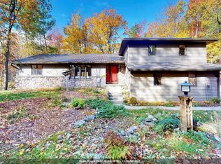 4619 Crooked Creek Ln, Oneida, WI 54155