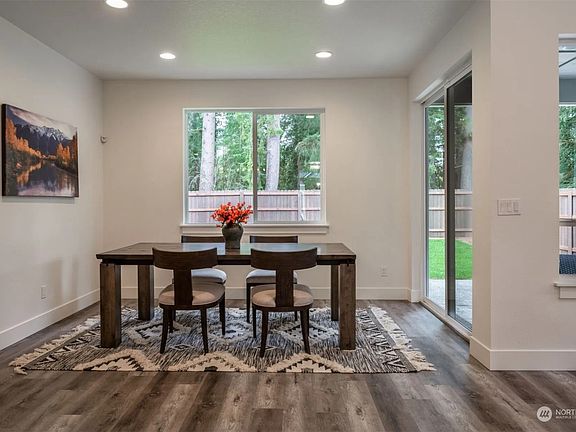5th image of 10421 87th Avenue Ct SW #9