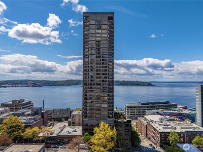 2125 1st Avenue #802, Seattle, WA, 98121
