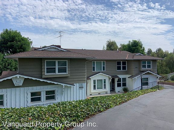 2nd image of 1701 Peppertree Ln APT 4