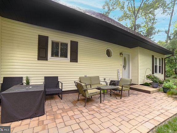 3rd image of 23252 Scotch Pine Ct