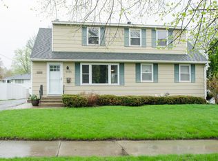 1915 23rd St NW, Rochester, MN 55901